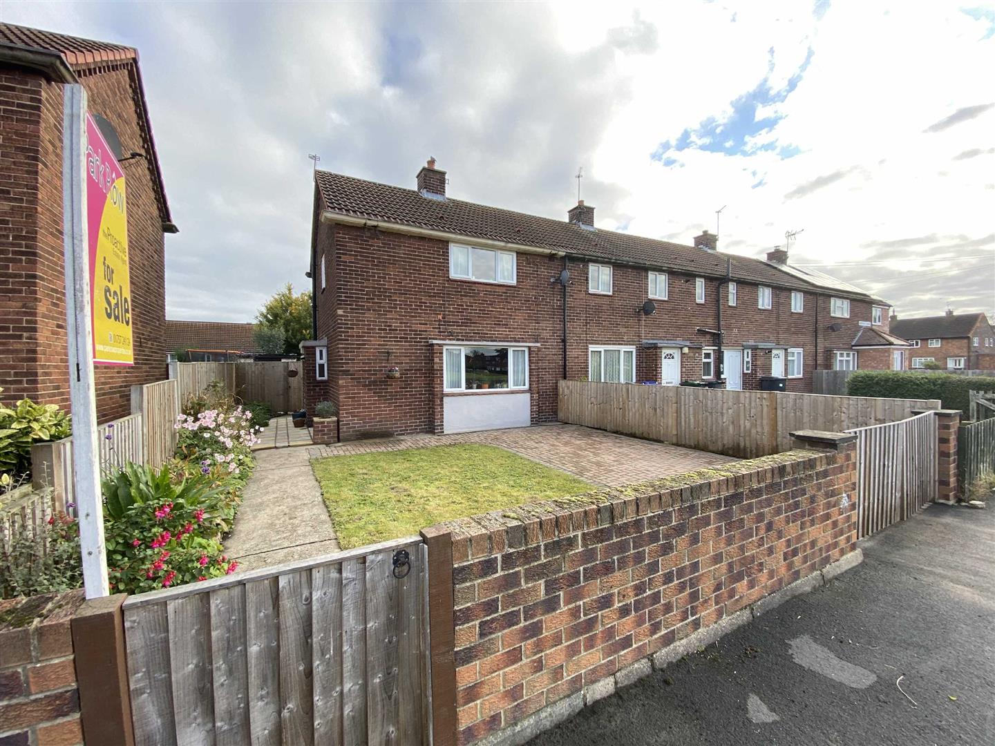 Woodville Terrace, Selby